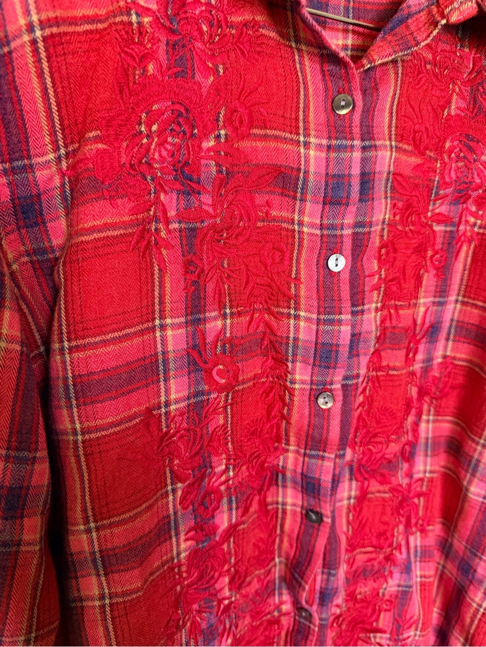 Sundance Embroidered Plaid Button Front Shirt Red Floral Size L
